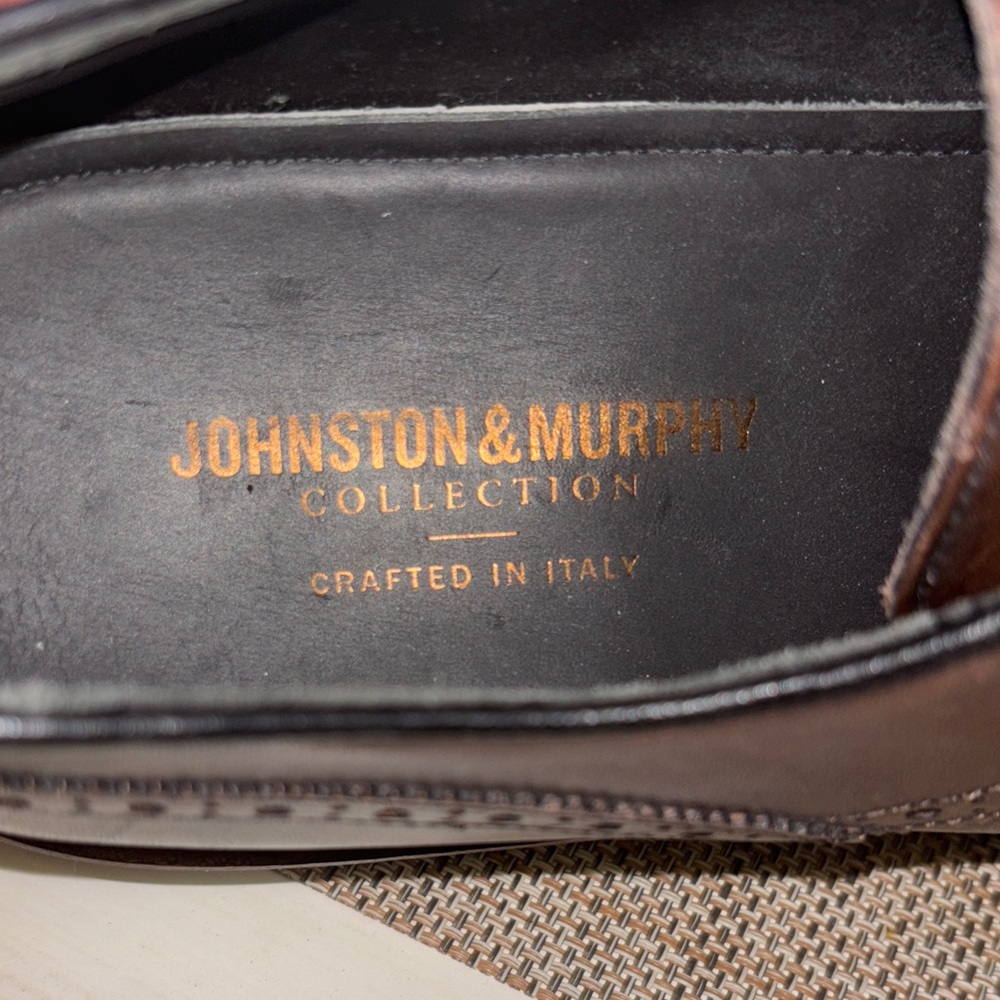 Johnston & Murphy Leather Wingtip Oxfords. Men's 12. Excellent condition. Nice! - Picture 7 of 8